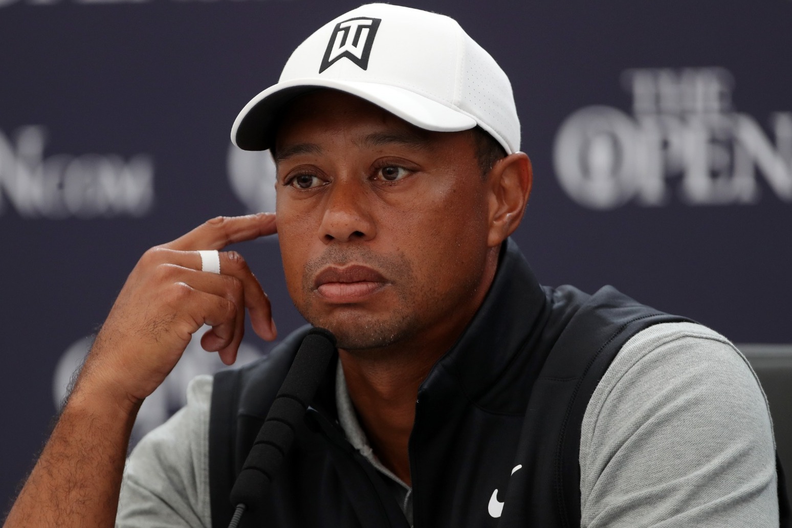 Tiger Woods car crash caused by excessive speed - Banbury FM