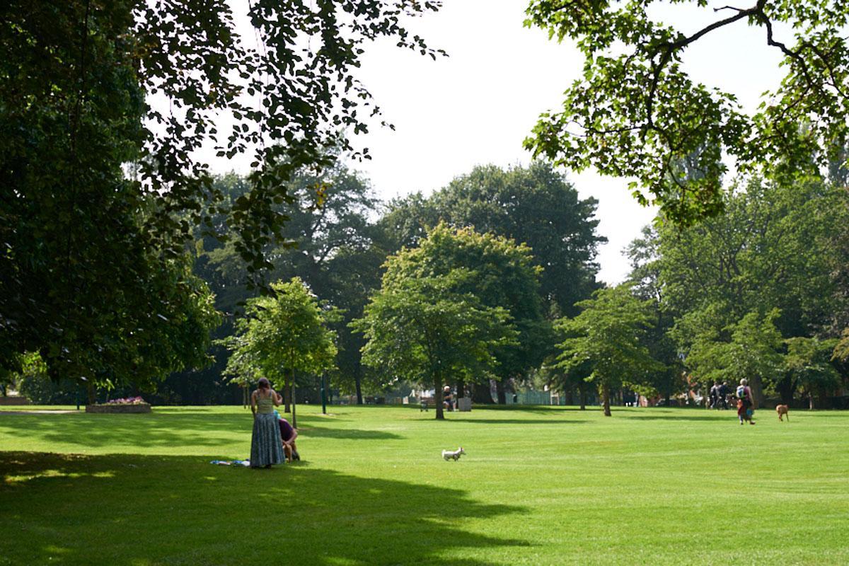 Enjoy Banbury’s open spaces this Love Parks Week - Banbury FM