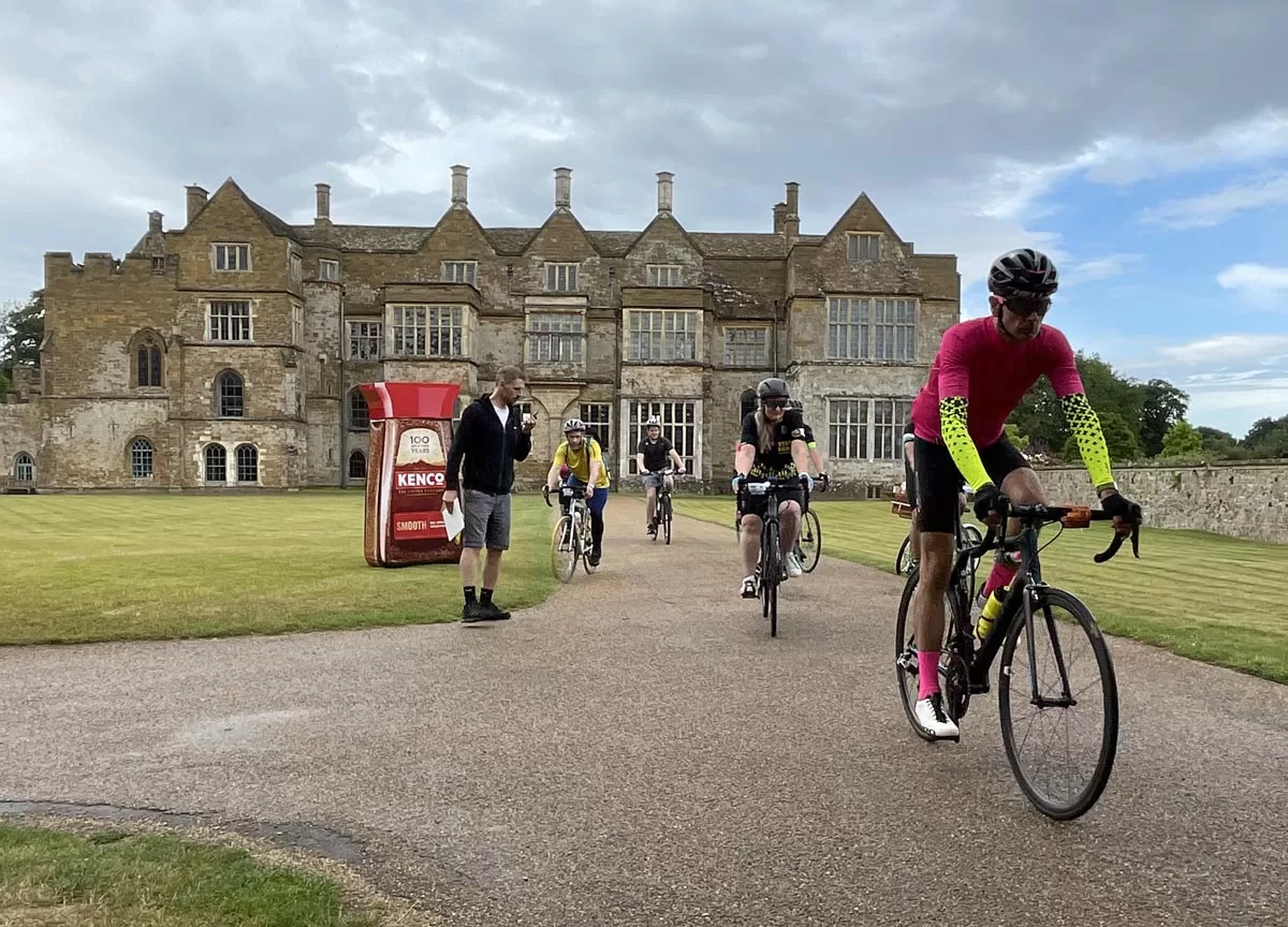 Riders enjoy cycling challenge and happy atmosphere at Broughton Castle Sportive 