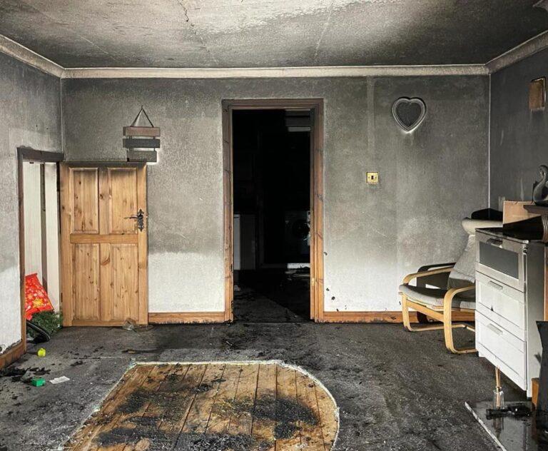 Fire in Banbury home thought to be caused by unattended candle Banbury FM