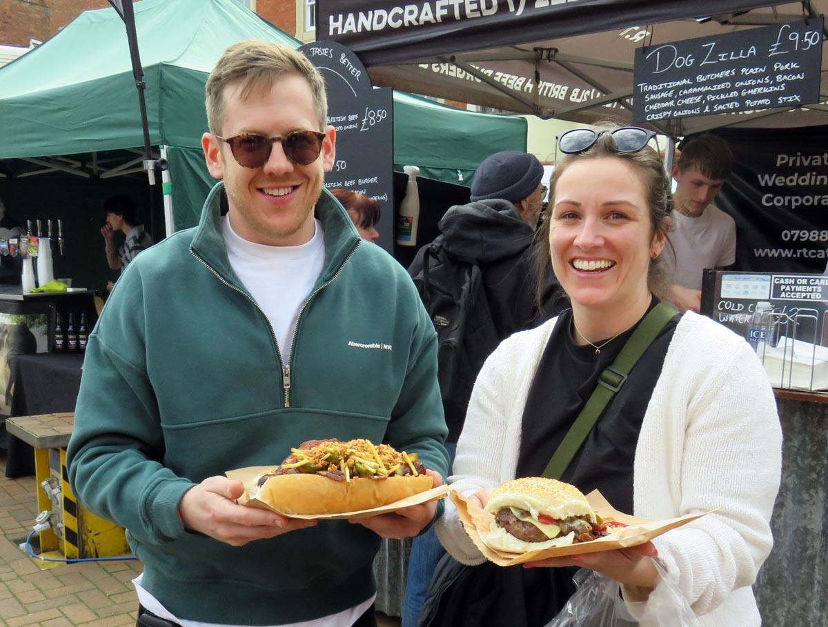 Town tucks into taste of spring treats Banbury FM